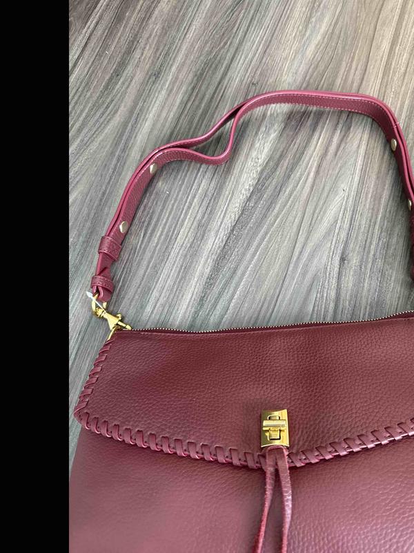 Review Thumbnail Image 0 243354889