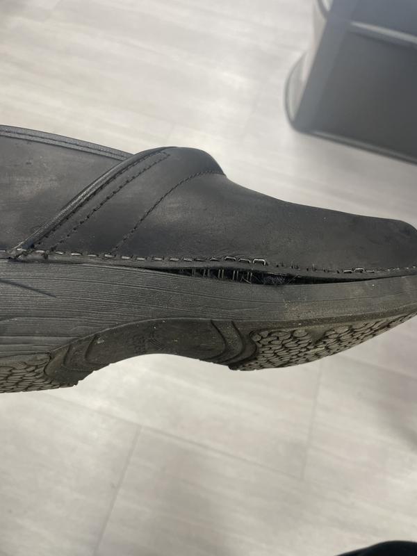 Fell apart in 4 months!