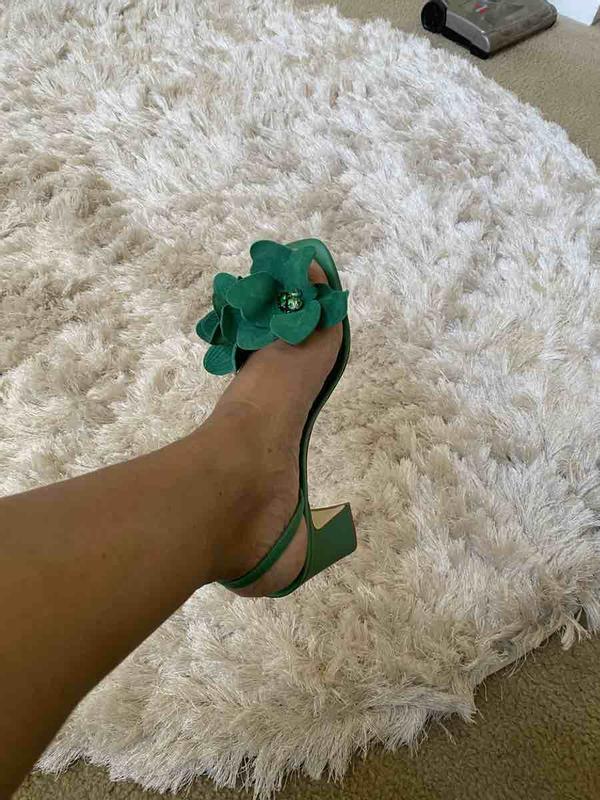 Review Thumbnail Image 2 230950745