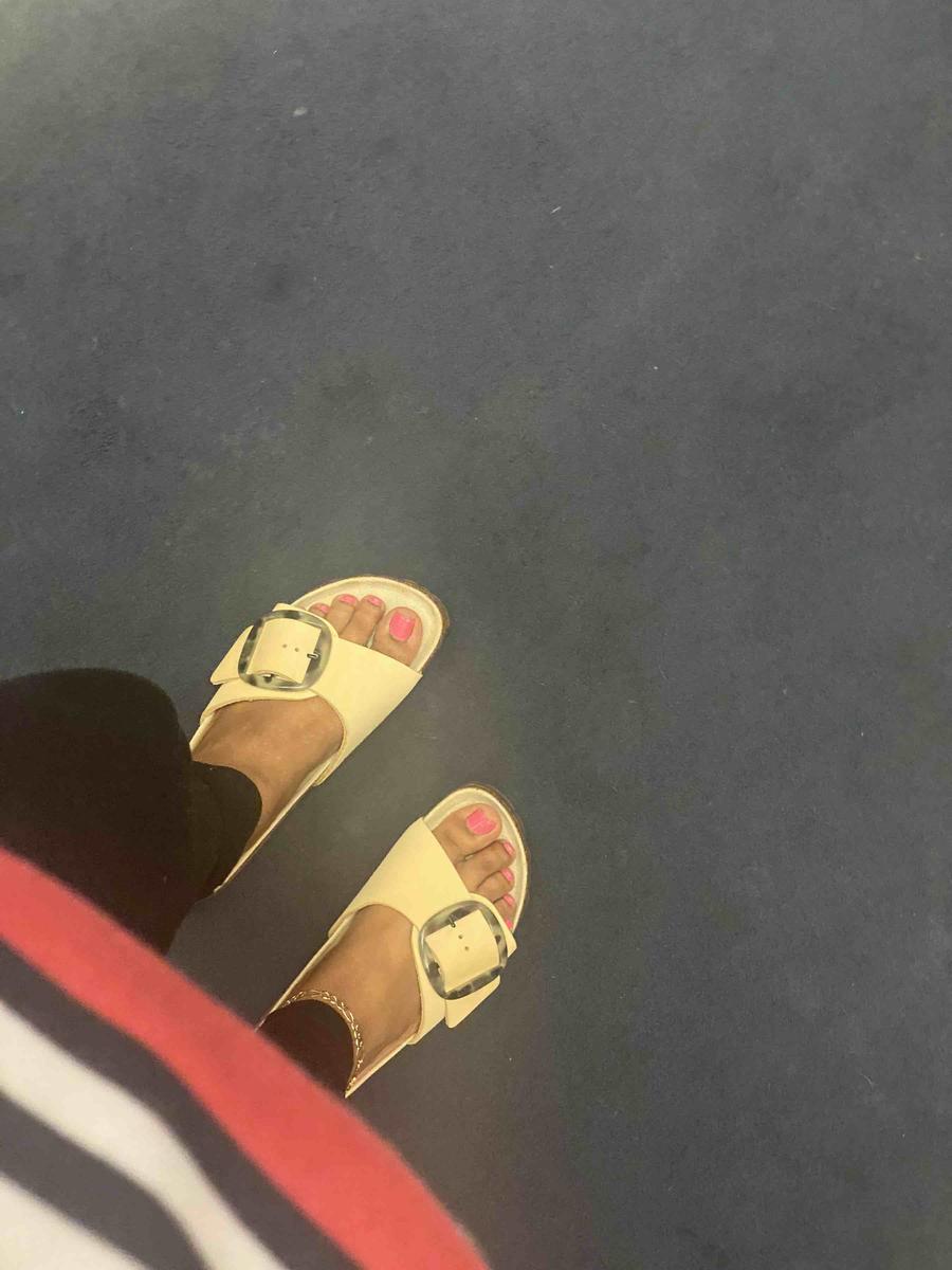 Review Thumbnail Image 0 206561370