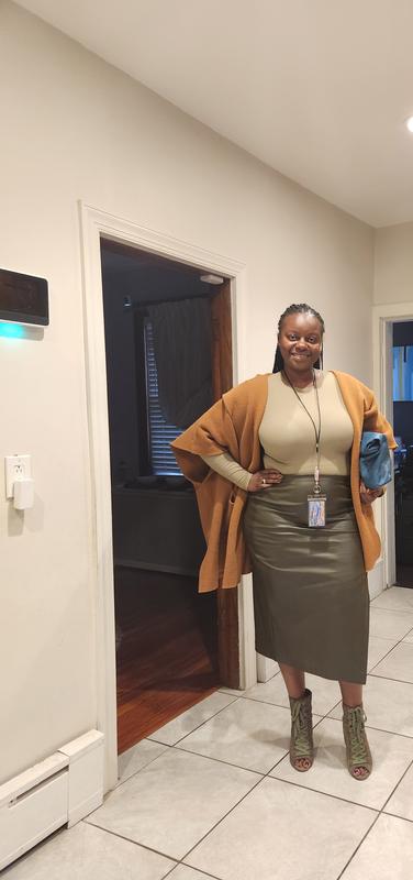 Review Thumbnail Image 0 228918515