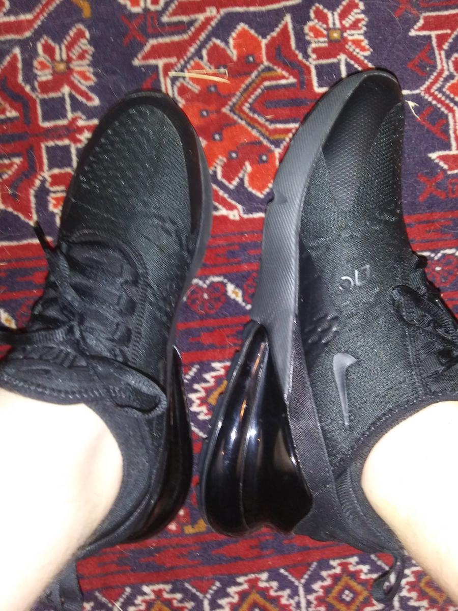 Functional triple black casual sneakers