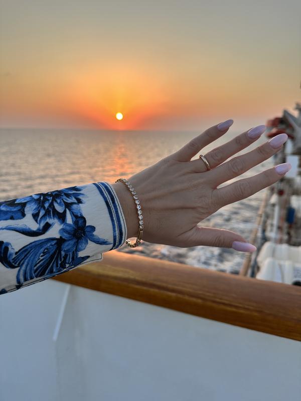 Review Thumbnail Image 1 241139392