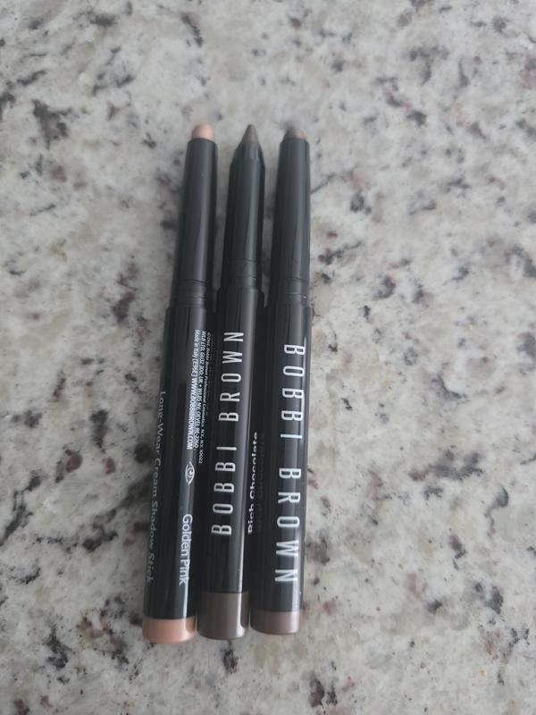 Customer photo for "Easy to use and pigmented"