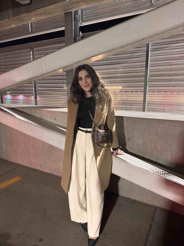 Review Thumbnail Image 1 249076304