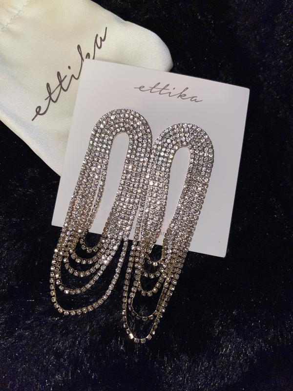 Customer photo for "Glamorous!"