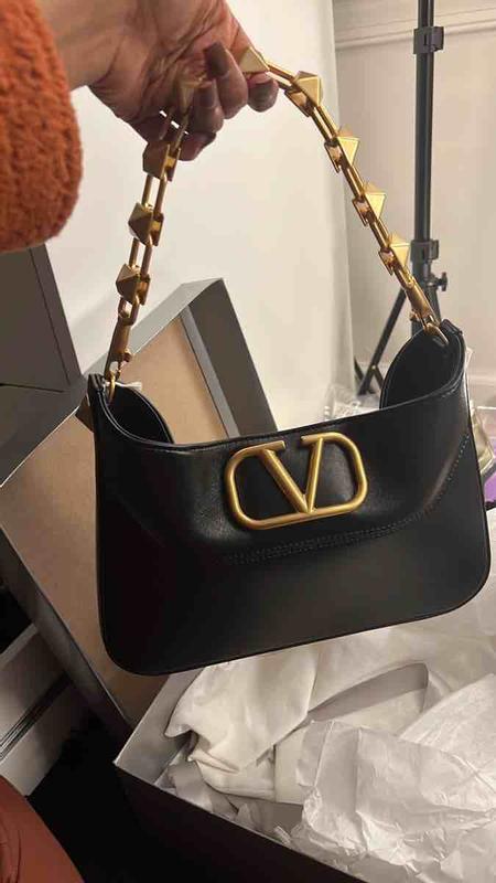 Review Thumbnail Image 0 216472151