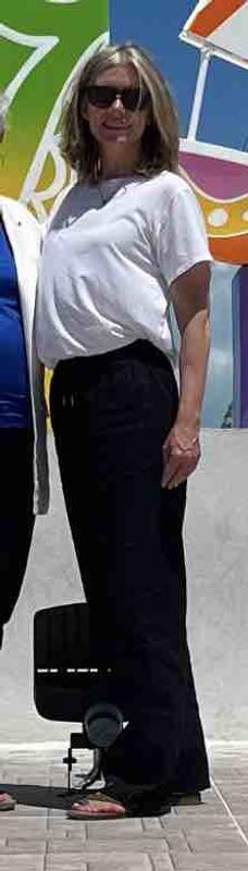 Review Thumbnail Image 0 242907343