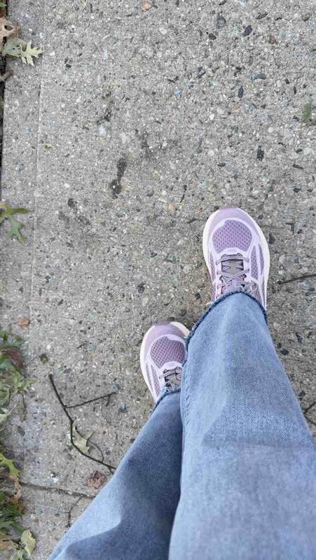 Customer photo for "comfortable and light weight sneakers"