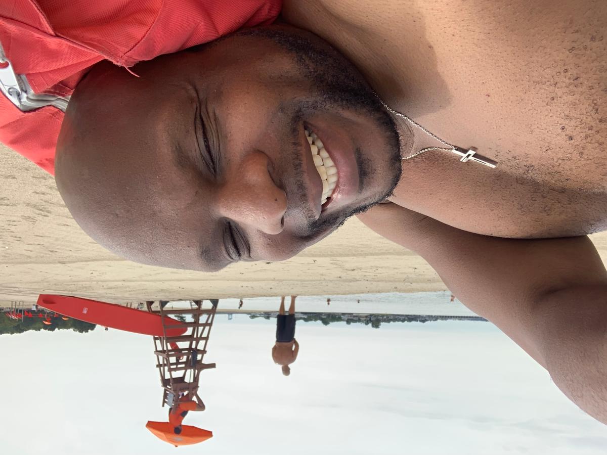 Review Thumbnail Image 0 190283715