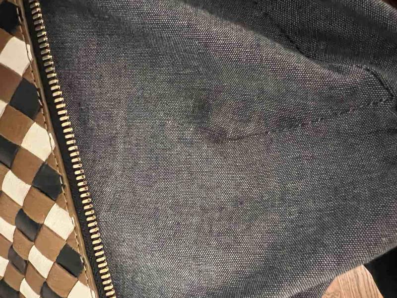 Customer photo for "Recieved Very Used"
