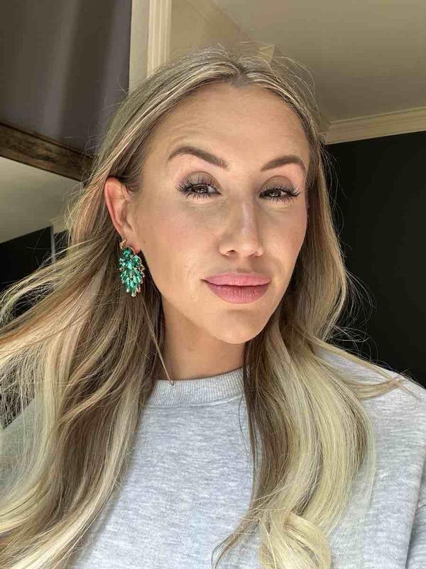 Review Thumbnail Image 0 225778021