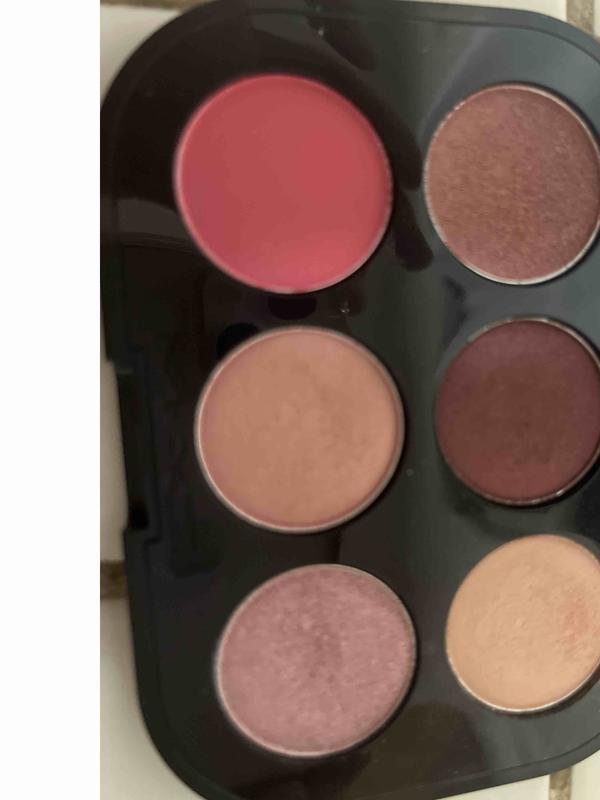 Customer photo for "Great Mac Quality  - shades just ok"