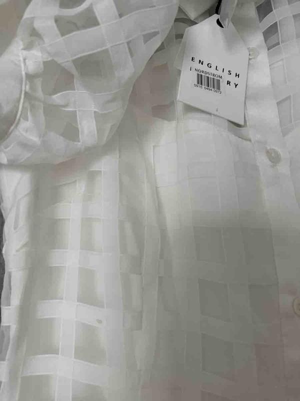 Customer photo for "Not impressed with qc"