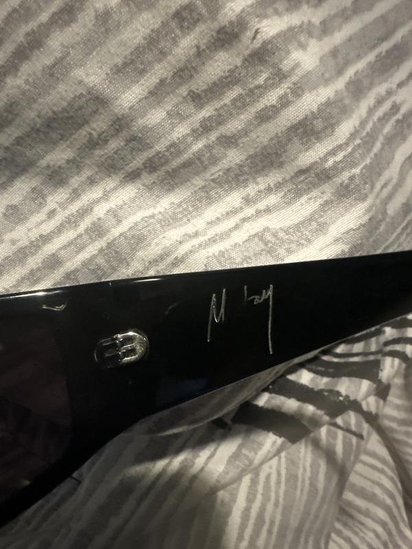 Review Thumbnail Image 0 233268963