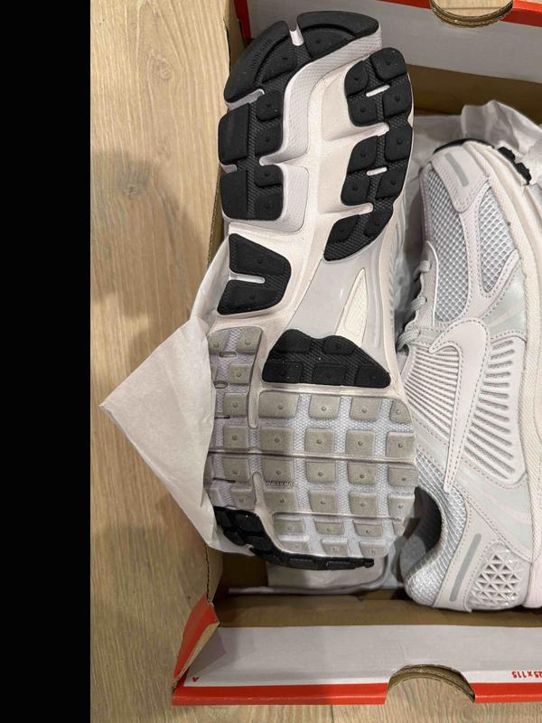 Review Thumbnail Image 1 247494571