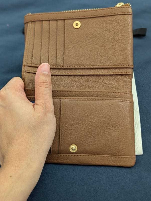 Review Thumbnail Image 0 242601779