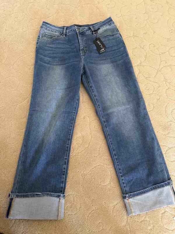 Review Thumbnail Image 0 248197200