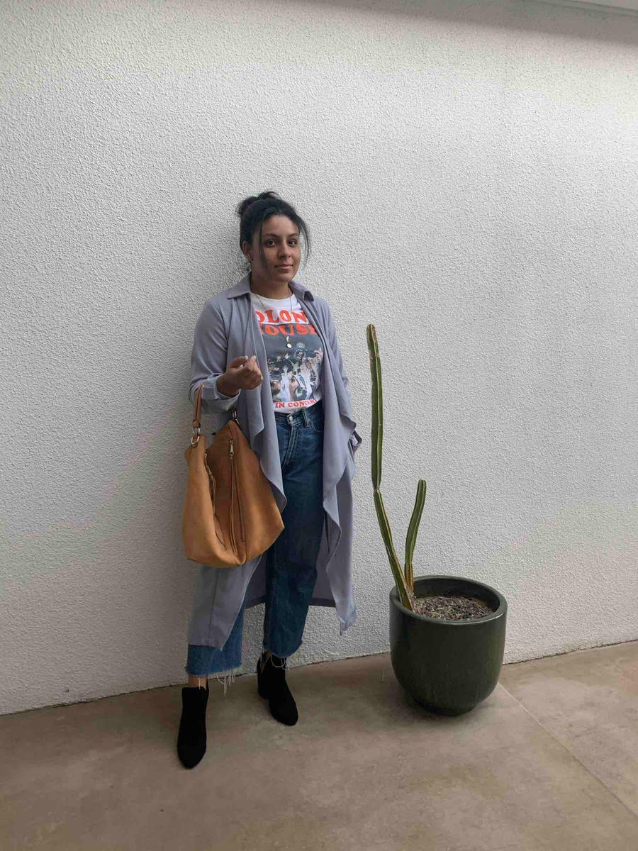 Customer photo for "So Chic!"