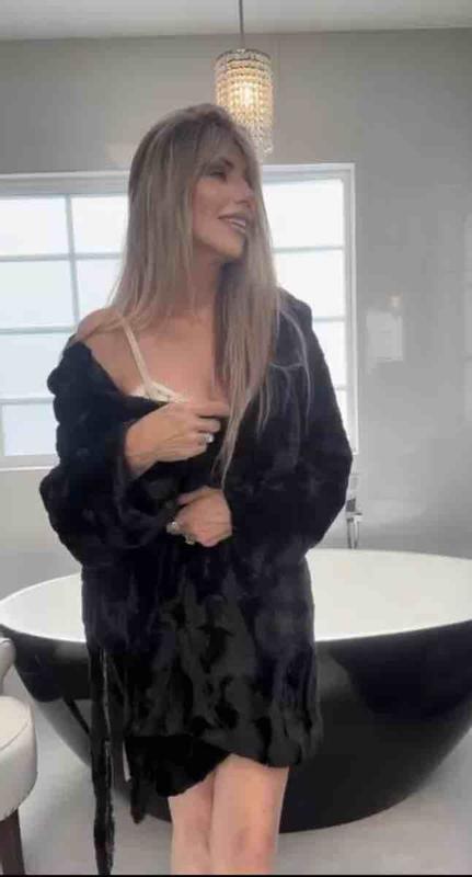 Review Thumbnail Image 0 244329198