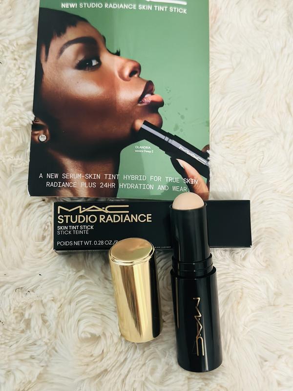 Customer photo for "Great skin tint stick."