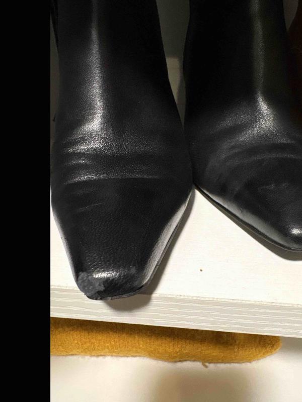Customer photo for "toes scuff after one wear"