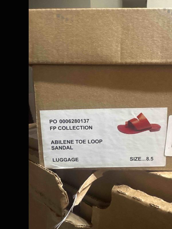 Customer photo for "Sent me the wrong size"