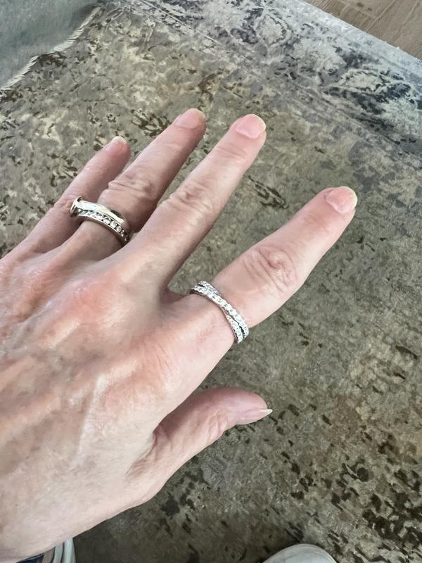 Review Thumbnail Image 0 229837125