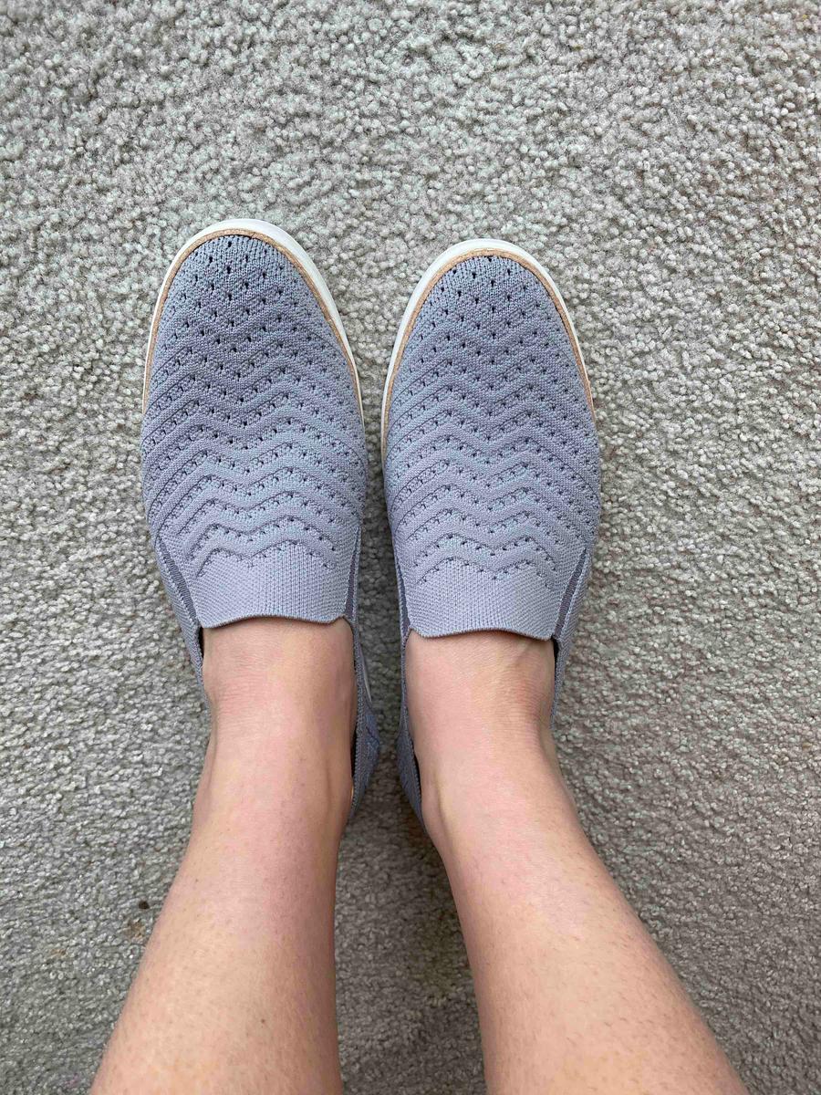 Review Thumbnail Image 0 195590426