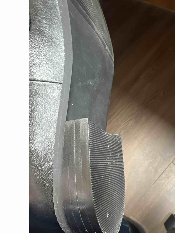 Customer photo for "good shoe but soles are not rubber"
