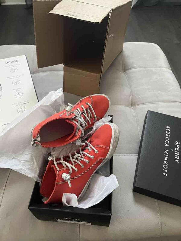 Review Thumbnail Image 0 218418351