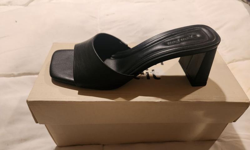 Versatile shoes for women