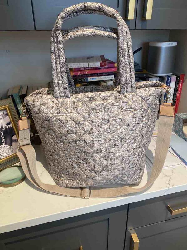 Review Thumbnail Image 0 217970321