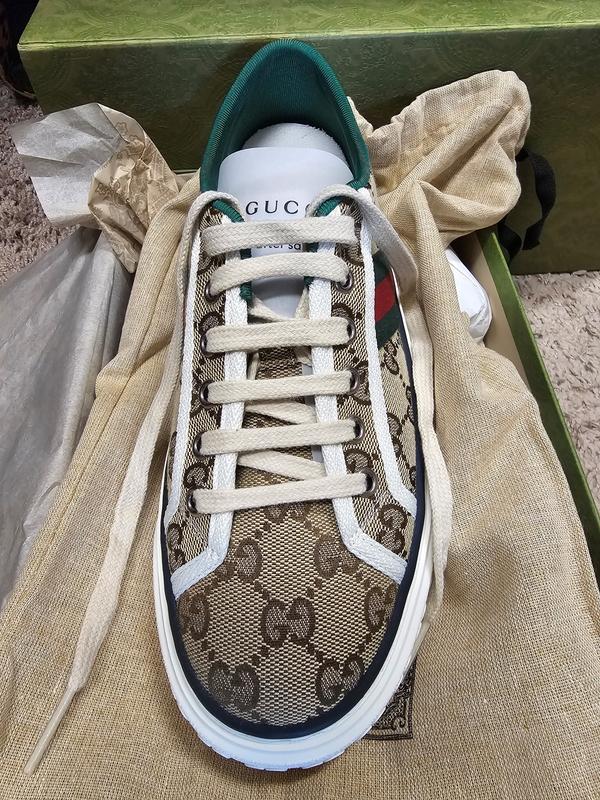 Customer photo for "True to Size and Comfortable"