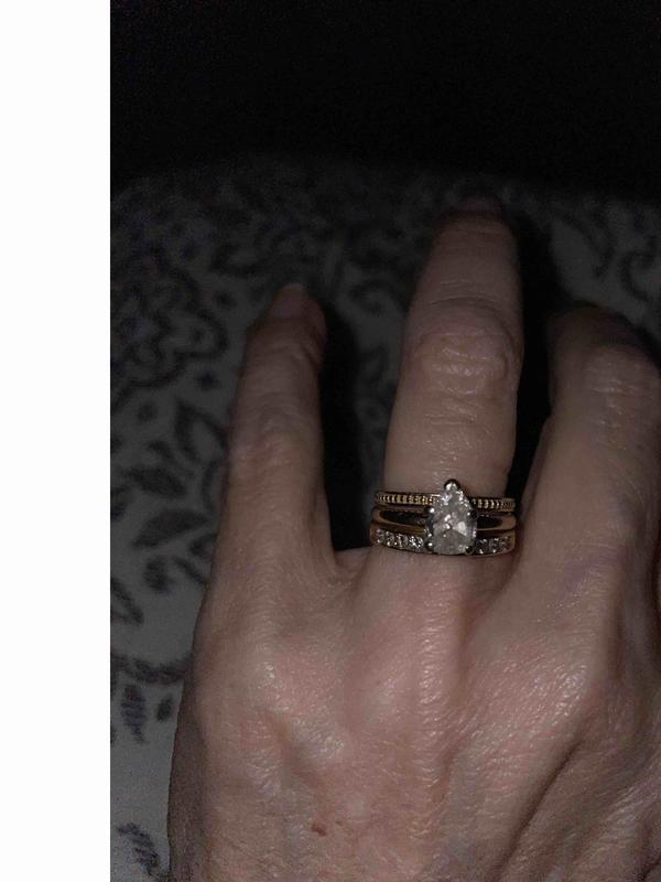 Review Thumbnail Image 0 235712423