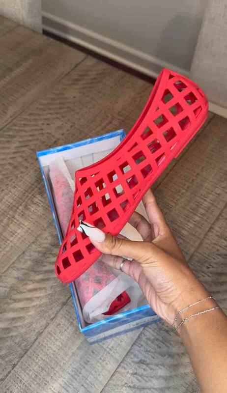 Review Thumbnail Image 1 233497639