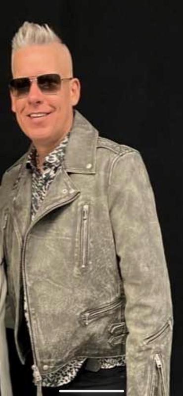 Review Thumbnail Image 0 229289997