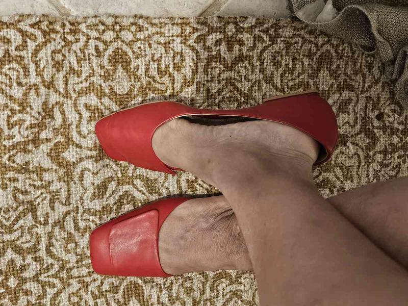 Customer photo for "Love my red shoes"