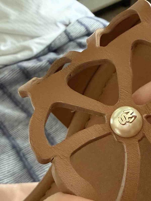 Review Thumbnail Image 0 243882457