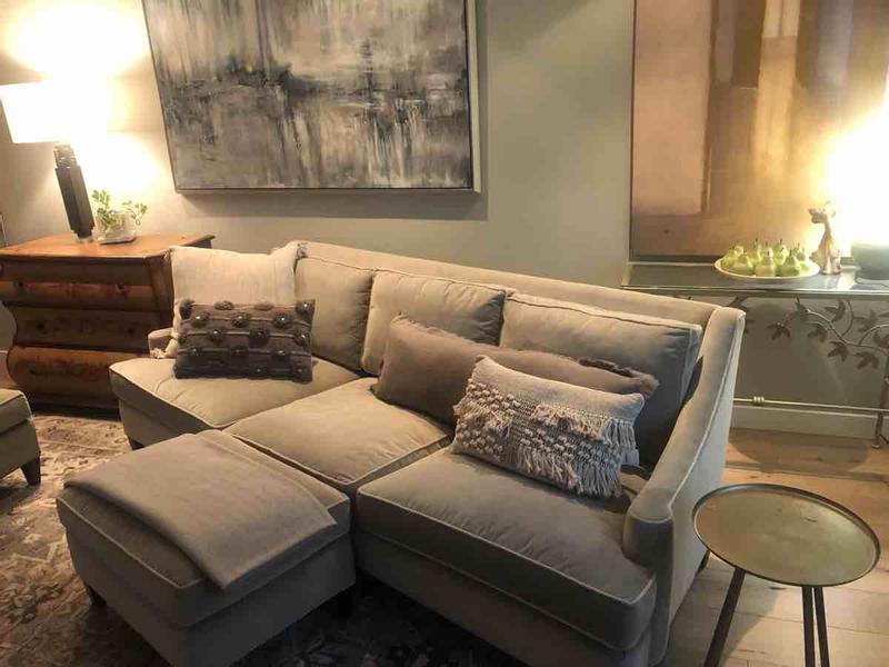 Review Thumbnail Image 0 215550370