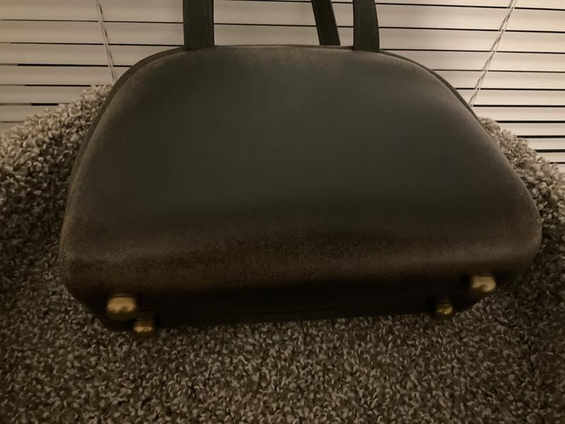 Review Thumbnail Image 0 244944811