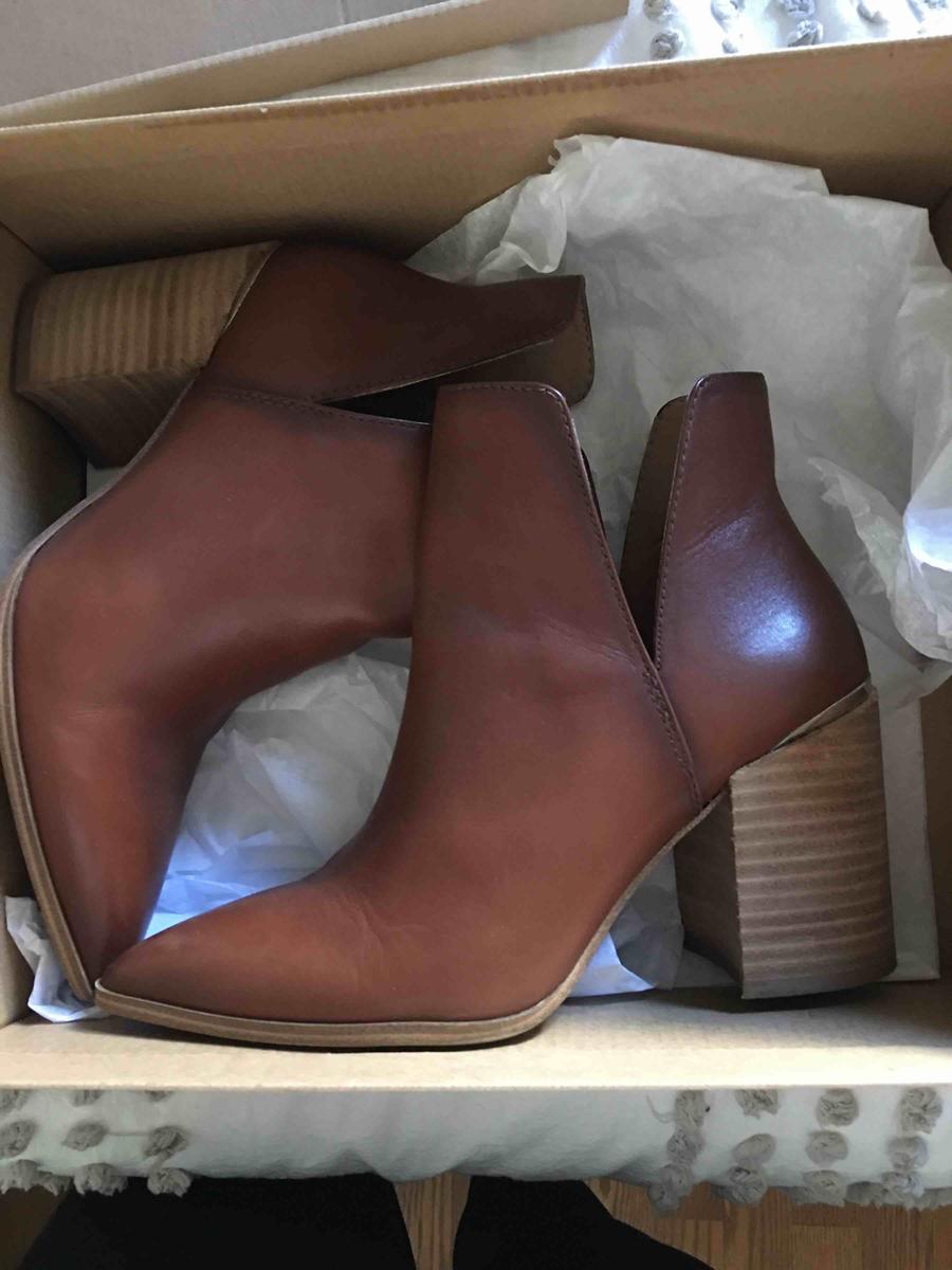 Customer photo for "These boots werent made for walking"