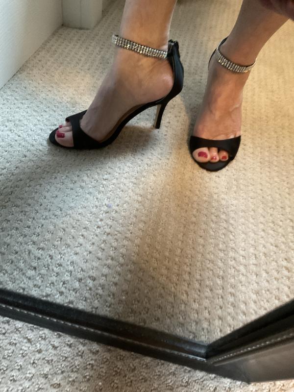 Review Thumbnail Image 1 216928357