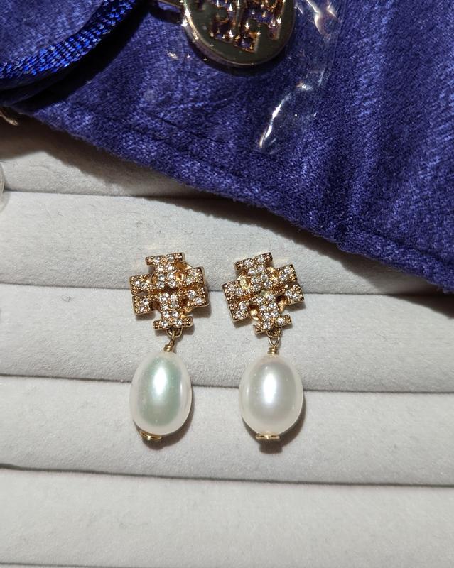 Review Thumbnail Image 0 229844470