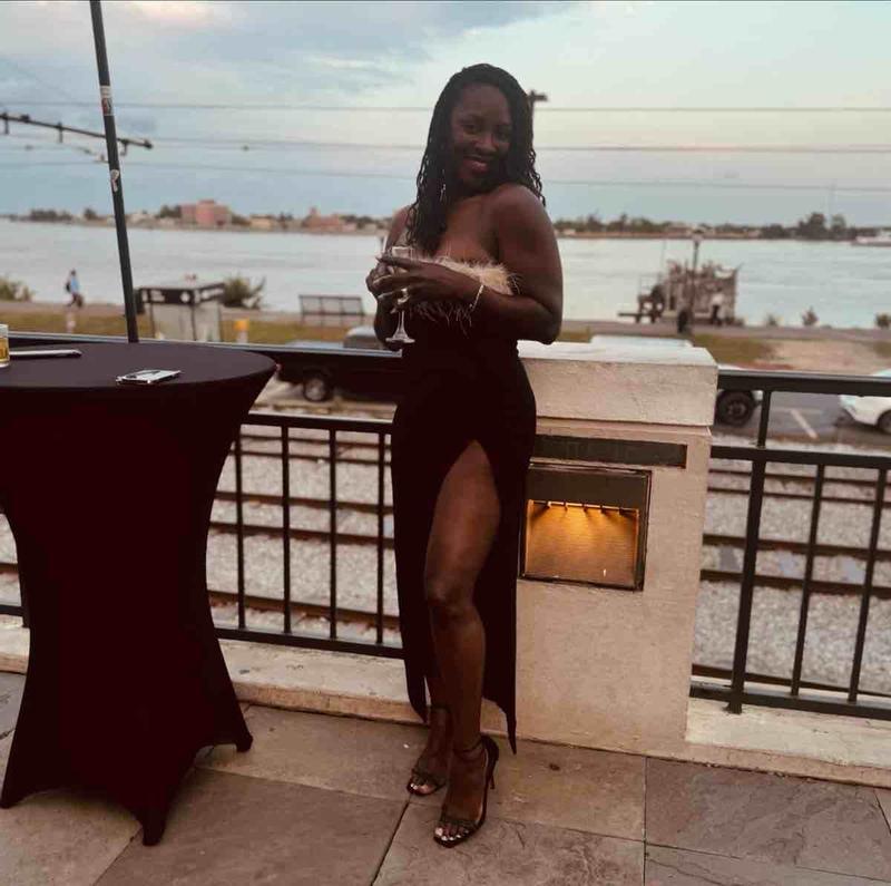 Review Thumbnail Image 1 233554258