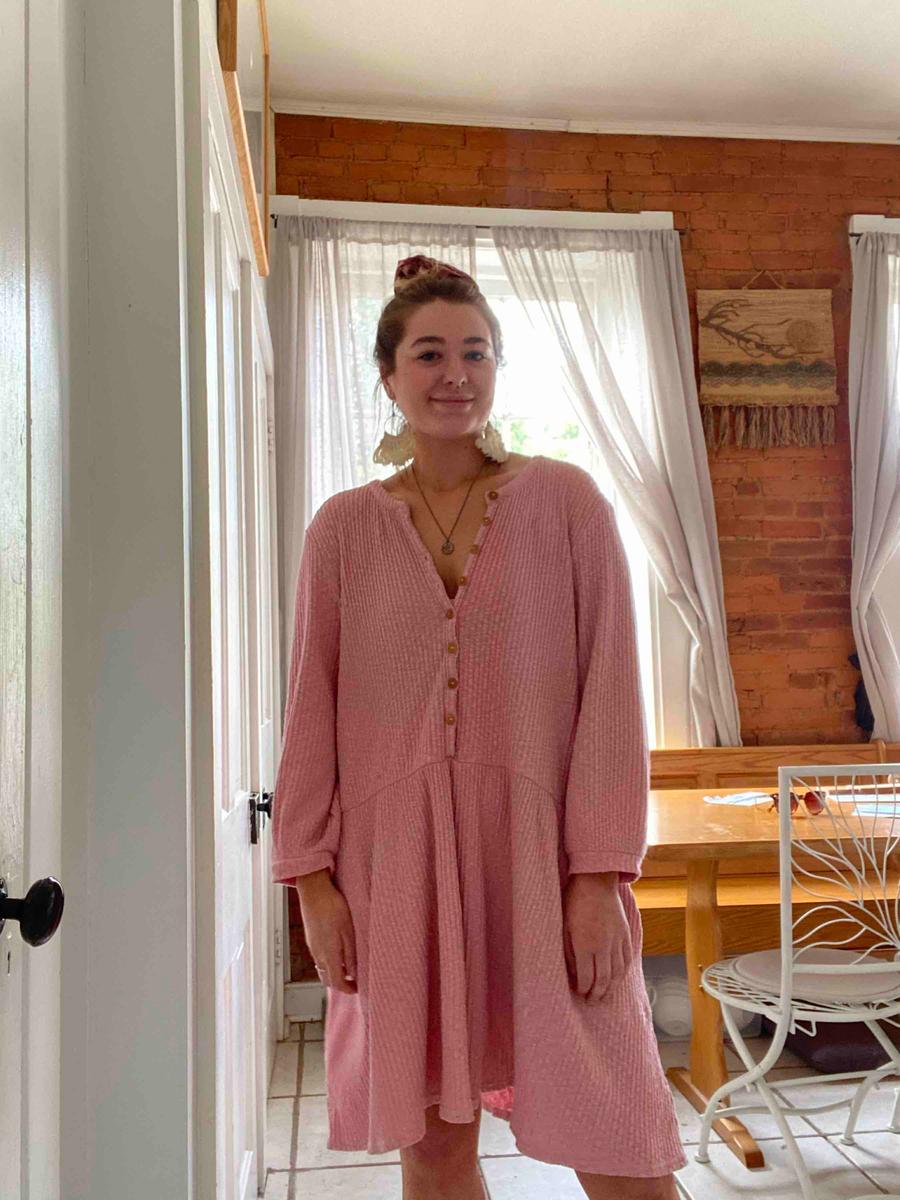 Review Thumbnail Image 0 196510304