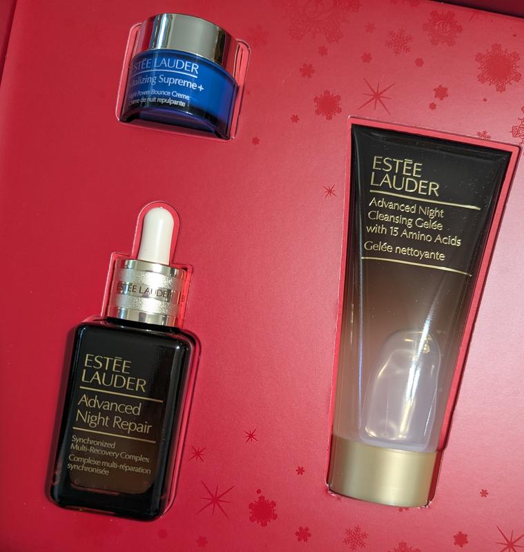 Customer photo for "The perfect set for skincare night routine"