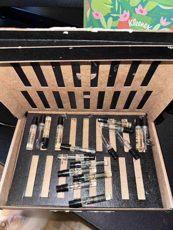 Customer photo for "broken sample bottles"