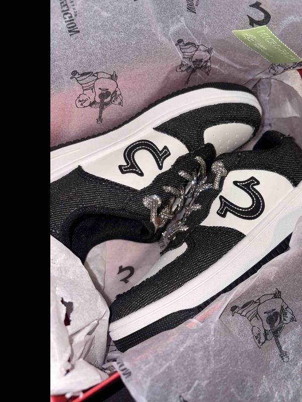 Review Thumbnail Image 0 243776342