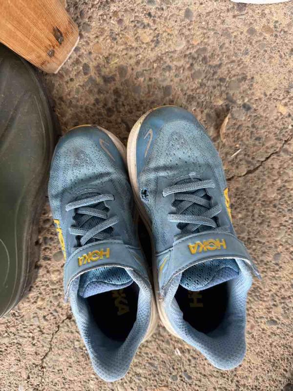 Customer photo for "Terrible Durability"
